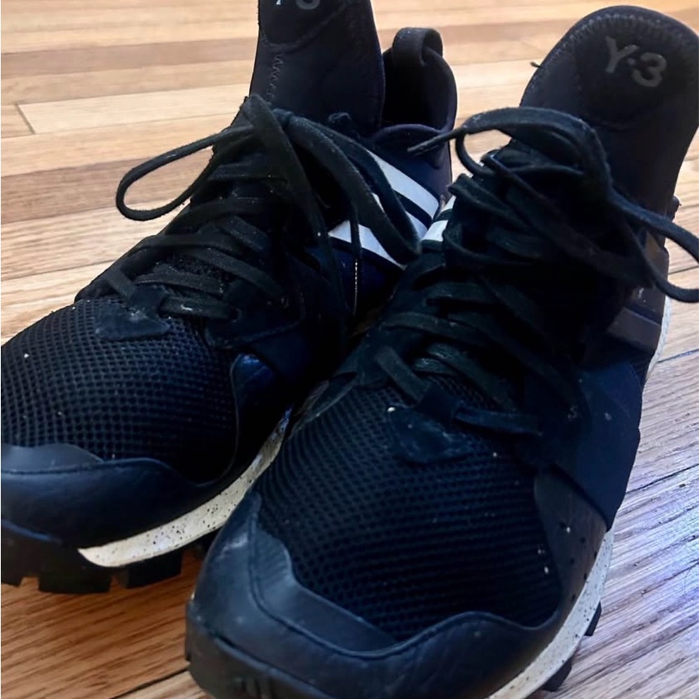 Y-w3 Response TR boost trainers